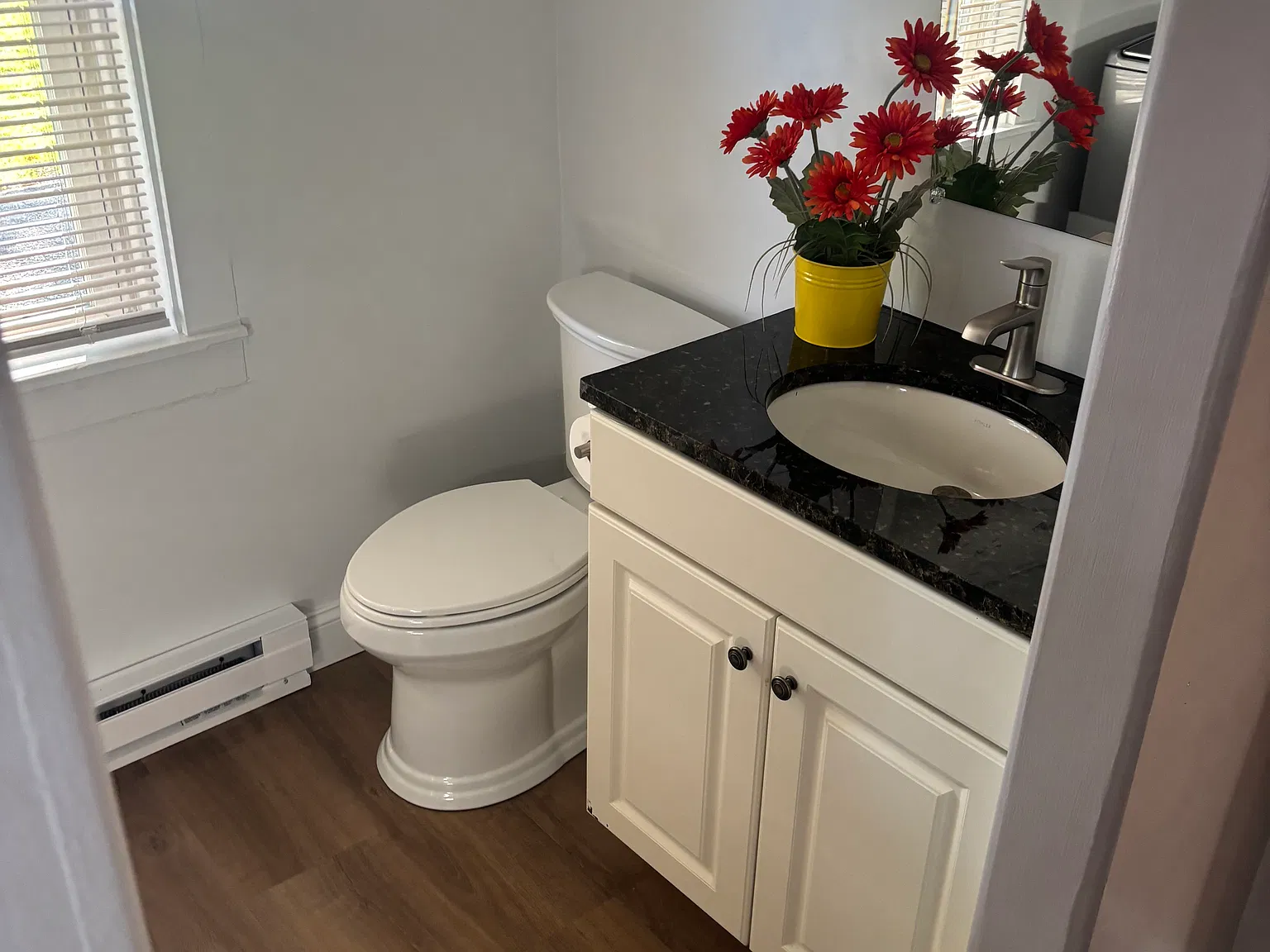 2 bed, 1.5 bath, $1,850 — Photo 4