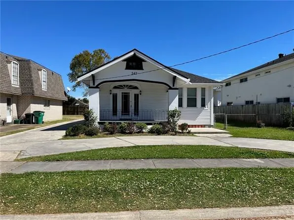 347 Aurora Ave, Metairie, LA 70005