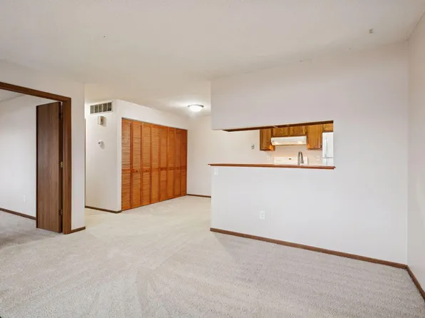 2706 Brookdale Ln, Minneapolis, MN 55444