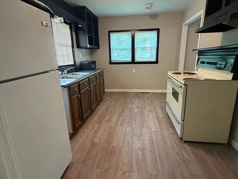 615 Chester Levee Rd — Photo 8
