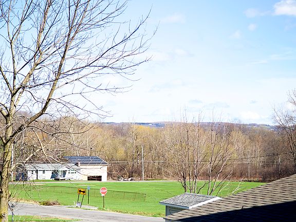 2nd image of 4500 Wilcox Pl