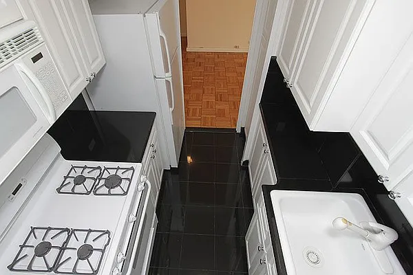 Rented by GoodRock Realty | media 32