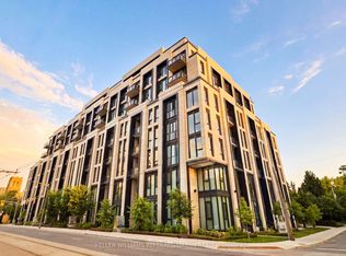 2 Forest Hill Rd #313, Toronto, ON M4V 0B7