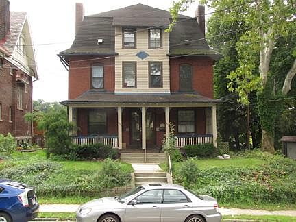 Front. 6318 is the left side. 3 floors.