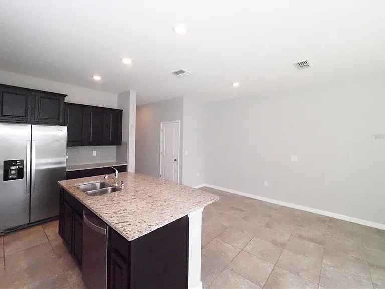 4444 Aqua Mirage St — Photo 5