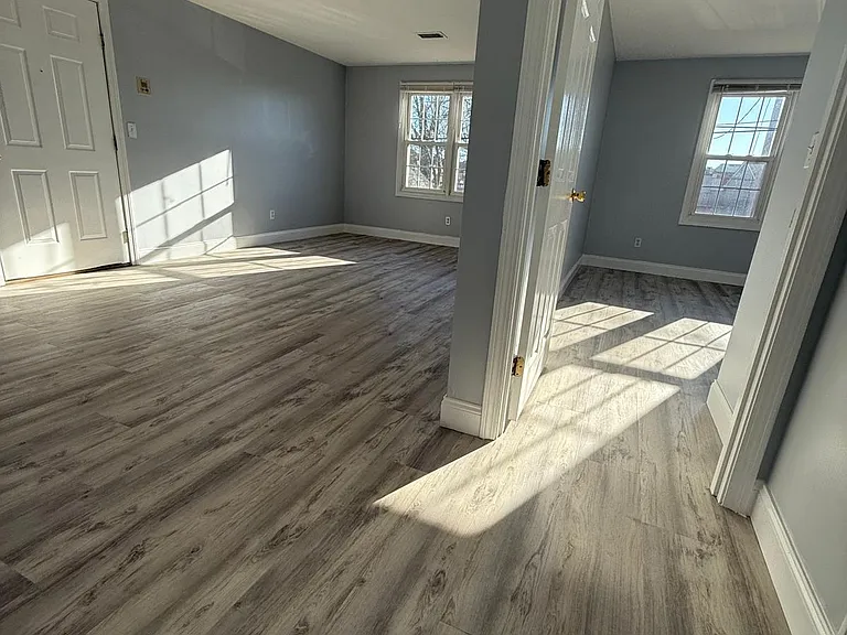 14 Saratoga Ave #5 — Photo 12