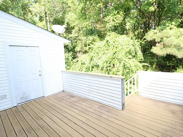 118 Planetree Ln — Photo 28