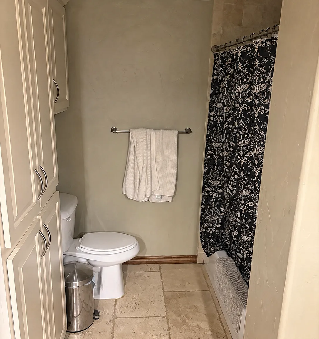 3 bed, 2.5 bath, 1981 sqft, $750 — Photo 4