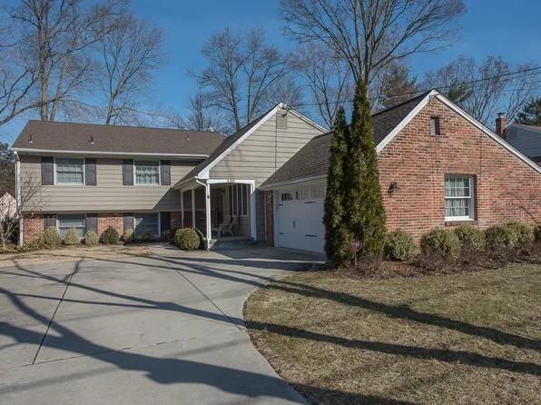 430 Pelham Rd, Cherry Hill, NJ 08034