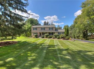 51 Lyndon Rd, Fayetteville, NY 13066