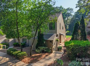 Bluff villas, Lake Wylie, SC 29710