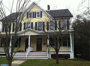 65 N Greenwood Ave, Hopewell, NJ 08525