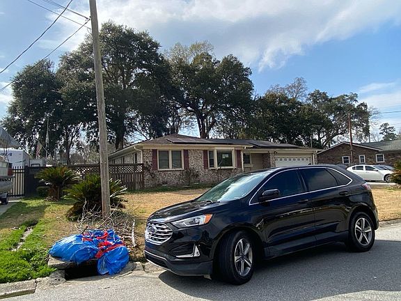 5th image of 1006 Harrison Rd