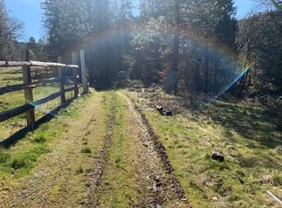 1175 Obenchain Rd, Eagle Pt, OR 97524