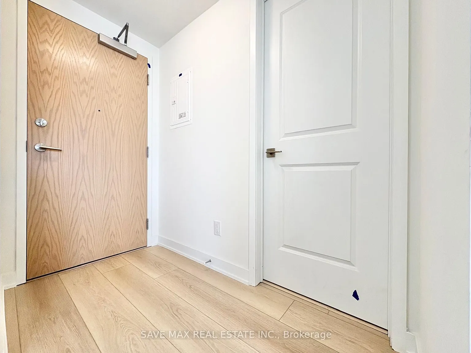 2 bed, $2,500 — Photo 3