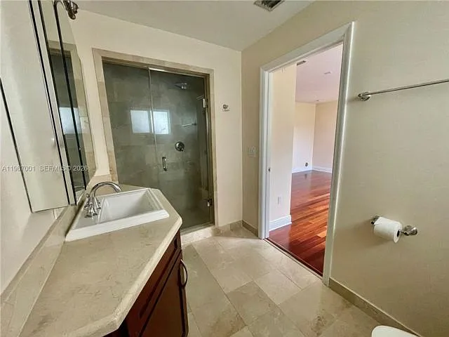 10672 SW 77th Ave — Photo 14