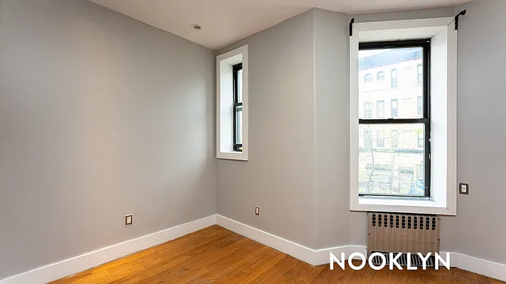 Rented by Nooklyn NYC LLC | media 2