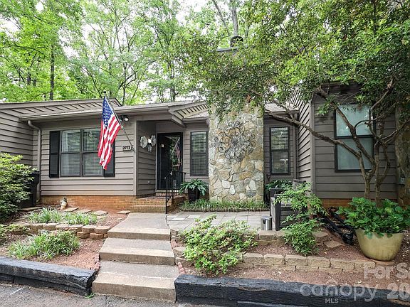 2nd image of 2772 Dogwood Hills Ct