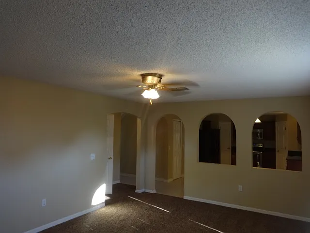 4426 Stone Meadow Dr — Photo 4