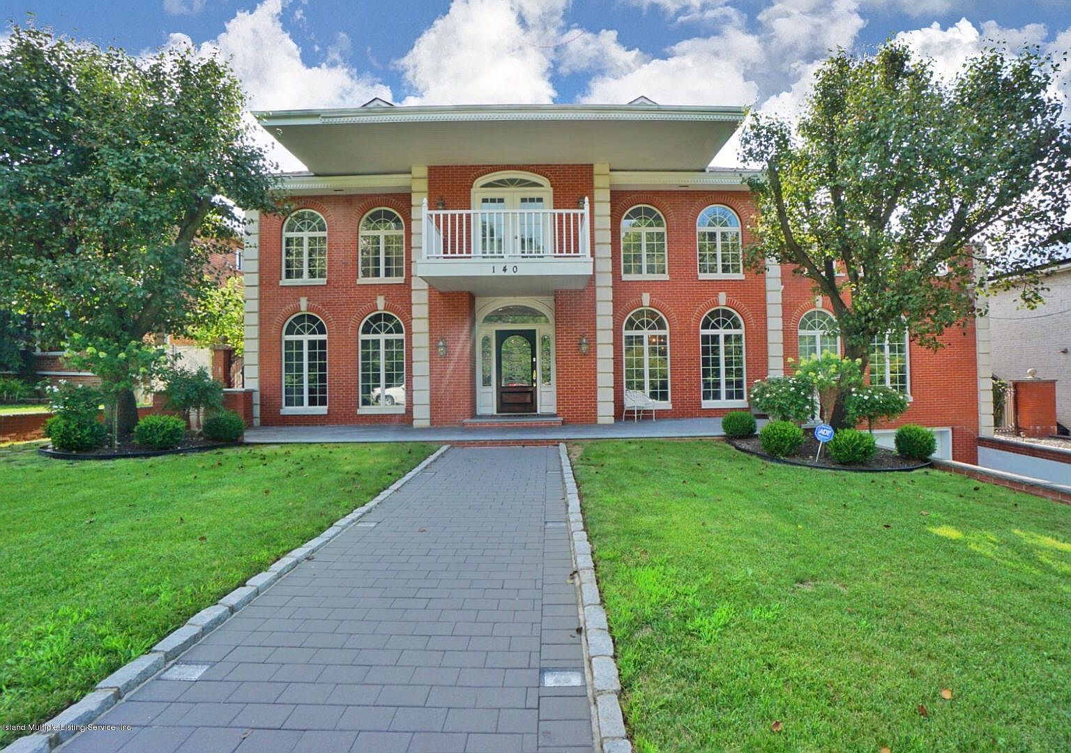 140 Alverson Ave, Staten Island, NY 10309 Zillow