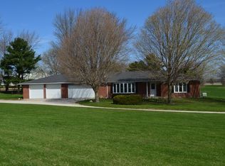 3017 Graham Rd, Somonauk, IL 60552