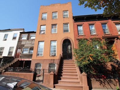 162 Washington Ave, Brooklyn, NY, 11205