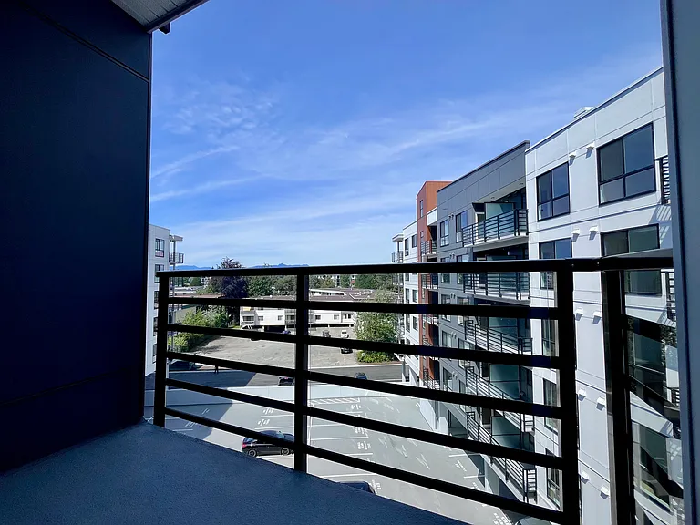 20769 Fraser Hwy #526 — Photo 16