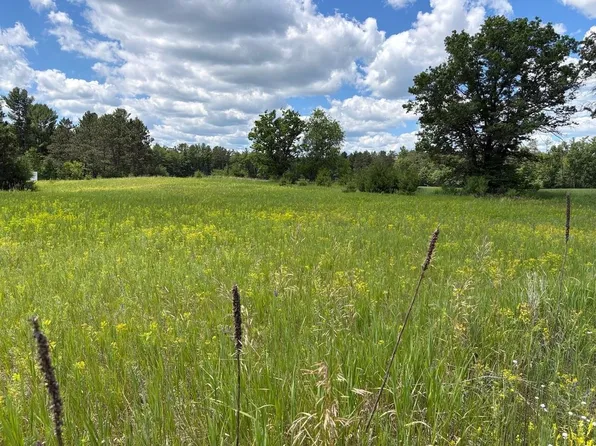 N Greenview Ln #3, Crivitz, WI 54114