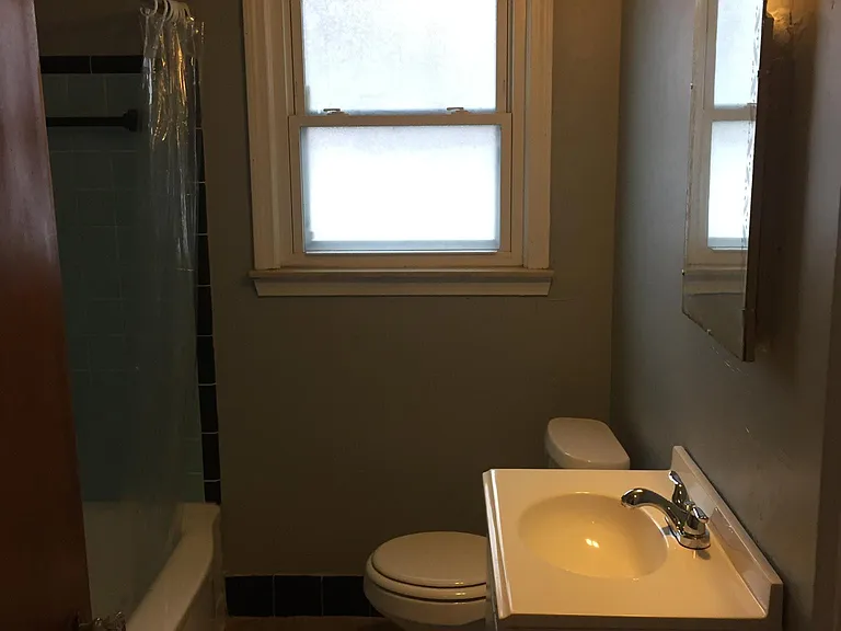 8046 Greenlawn St — Photo 12