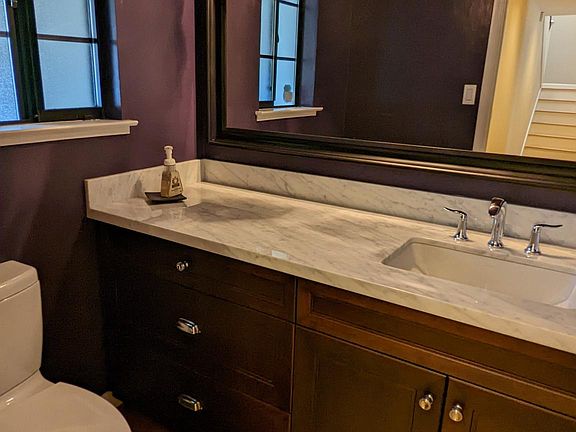 downstairs 1/2 bathroom