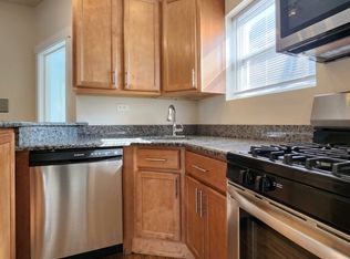 4248 N Lamon Ave APT 2A, Chicago, IL 60641