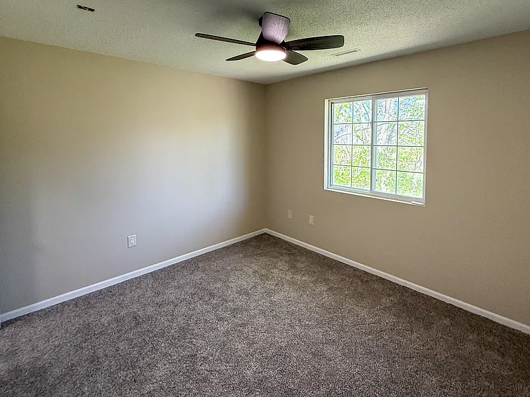 70 Circle Dr #2 — Photo 14