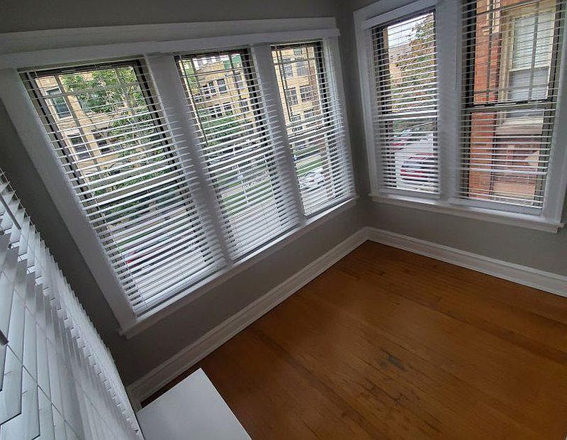 1st image of 1216 W Lunt Ave APT 2