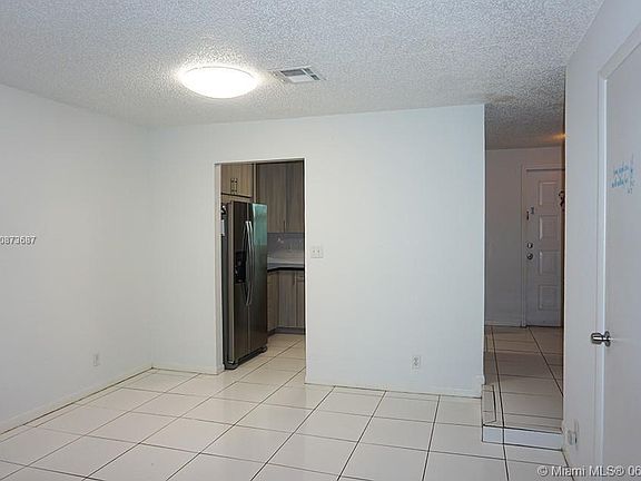 5th image of 4117 NE 21st Ter #4117