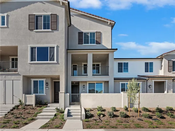 16207 Plumeria Ln, Chino, CA 91708