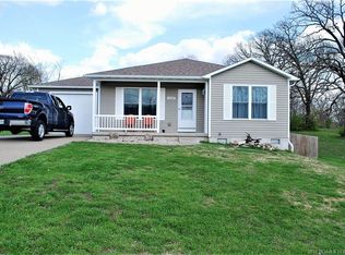 1600 S Aurora St, Eldon, MO 65026