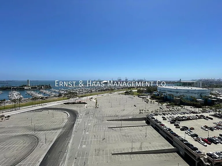 525 E Seaside Way #1806 — Photo 18