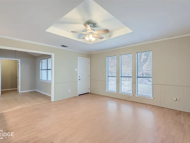 2514 Amy Ave — Photo 6