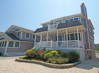 43 3rd Ave, Lavallette, NJ 08735