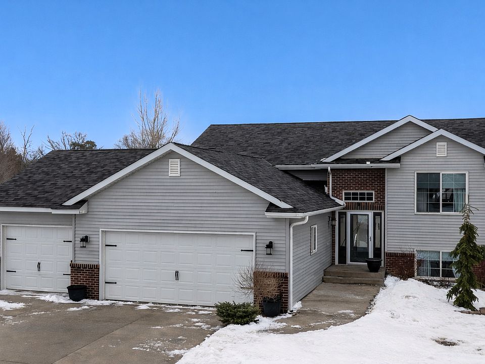 1st image of 379 E River Cir