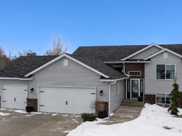 379 E River Cir, Sauk Centre, MN 56378