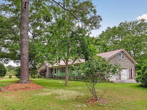 4th image of 1625 Alexander Cir