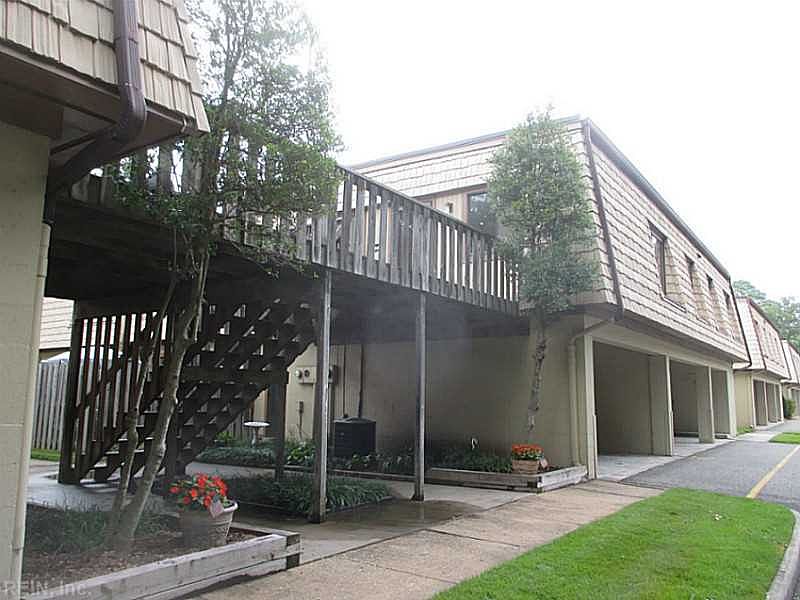 1st image of 1675 Monterry Pl