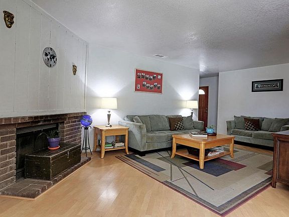 5th image of 8556 Regli Woods Ct