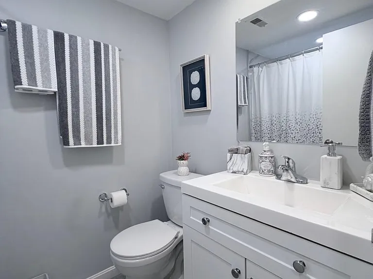 3101 S Manchester St #317 — Photo 10