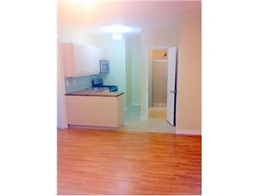 Rented by Douglas Elliman | media 17