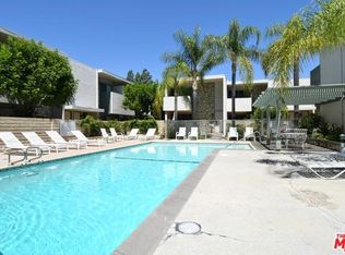 4263 W Sarah St #2, Burbank, CA 91505