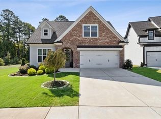 5220 Parkwood Dr, Flowery Branch, GA 30542