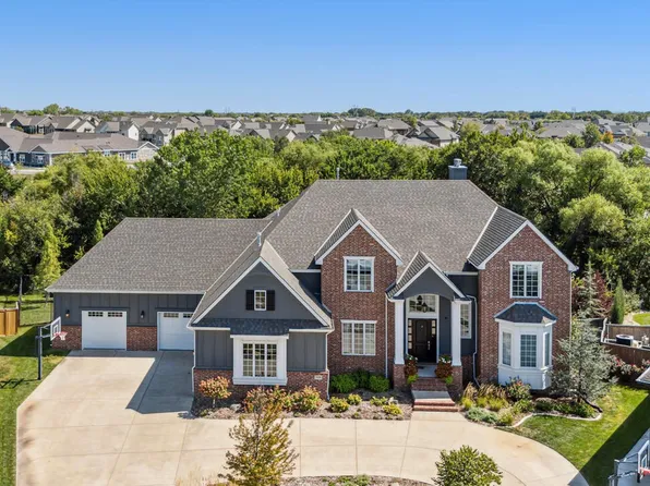 2110 N Castle Rock Ct, Wichita, KS 67230