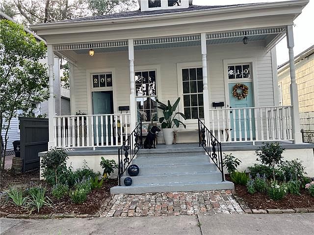 1st image of 208 Audubon St